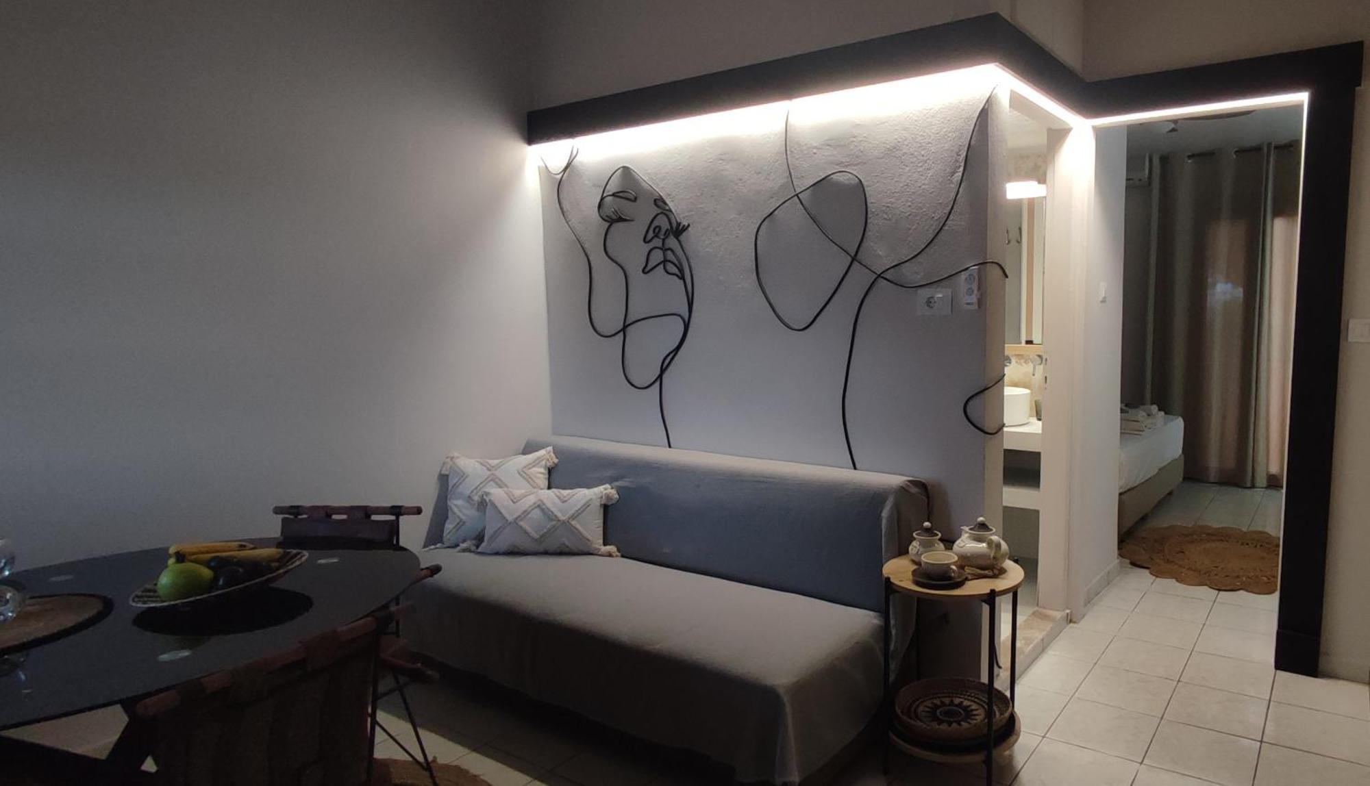 Niki Apartments Makrýgialos Eksteriør billede