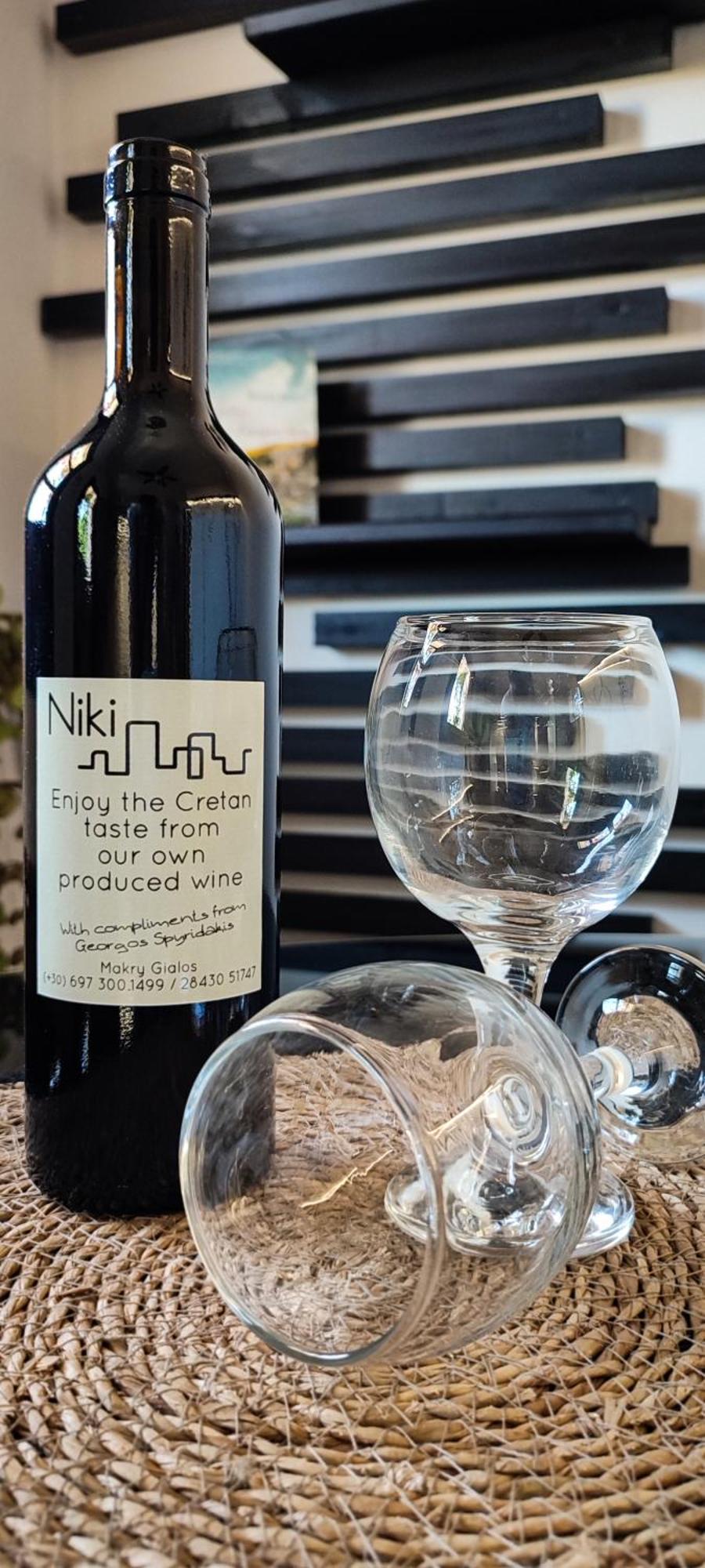 Niki Apartments Makrýgialos Eksteriør billede